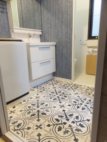 LIXIL製品で設備を新しく、これからも楽しく住める住まいに LIXIL製品で設備を新しく、これからも楽しく住める住まいに